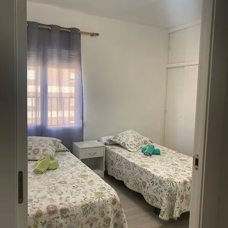 Villa4 * גאנדיה